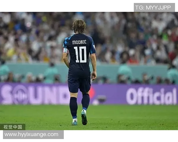 威尔士巨星贝尔闪耀绿茵场重温足球球星贴纸的黄金时代 威尔士巨星贝尔闪耀绿茵场重温足球球星贴纸的黄金时代